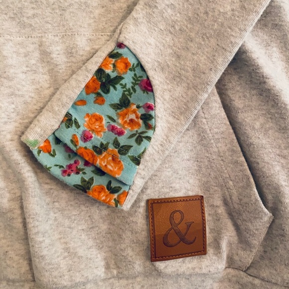 Mindy Maes Market Floral Accent Hoodie - Picture 3 of 6